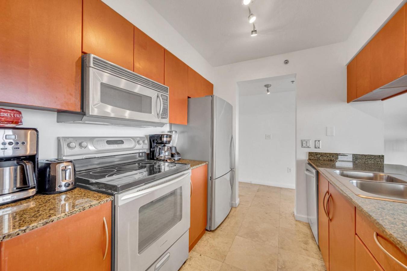 Apartamento *luxurious Highrise 2brcondo Brickell- Waterviews*